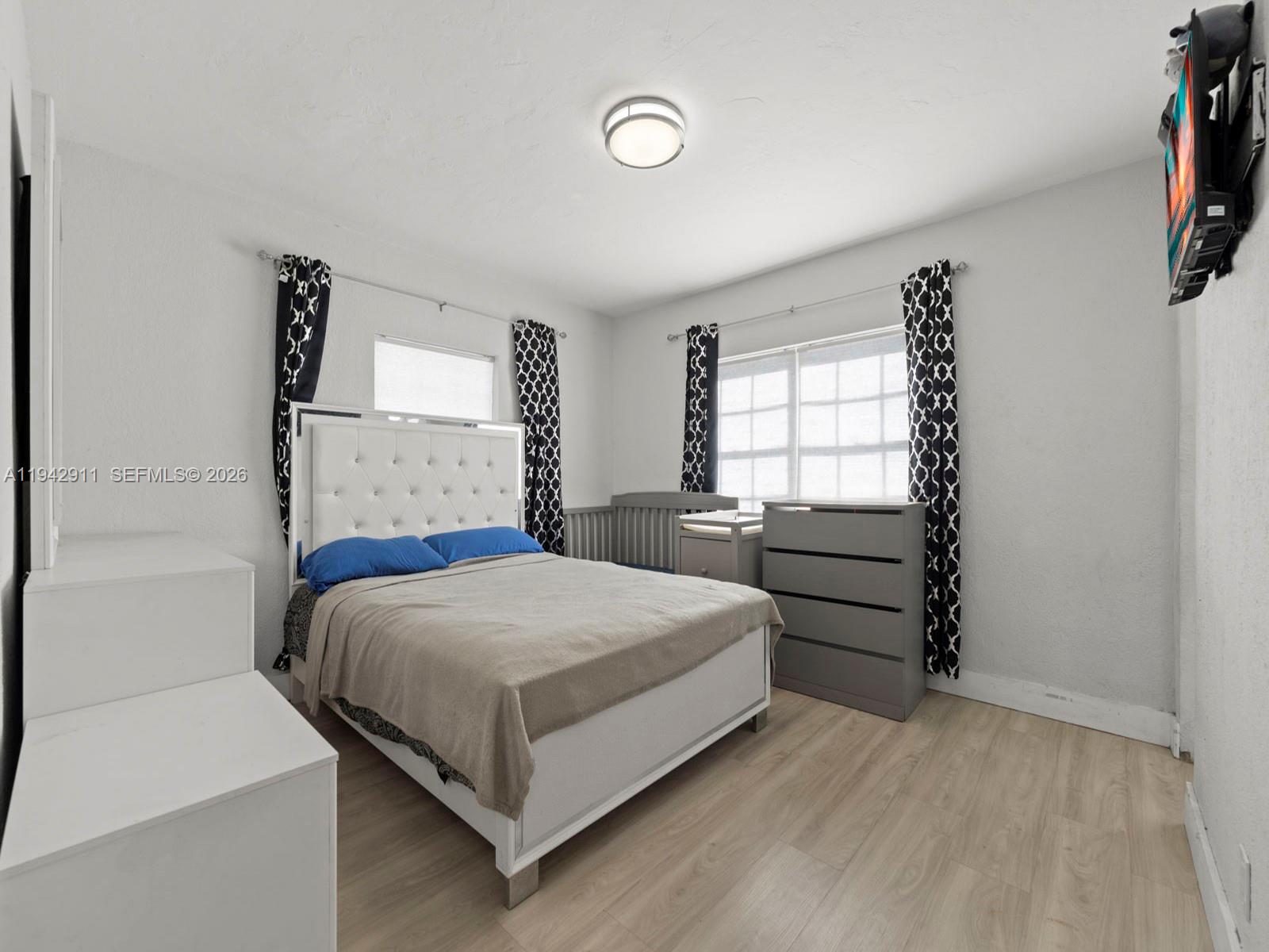 PALM SPRINGS 2ND ADDN - Residential