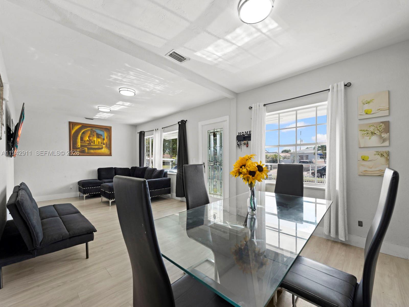 PALM SPRINGS 2ND ADDN - Residential