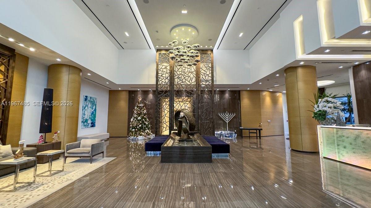 MARINA PALMS RESIDENCES N - Residential