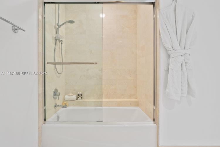 MARINA PALMS RESIDENCES N - Residential