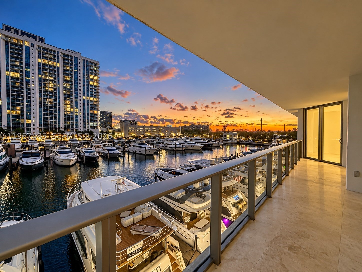 17301 Biscayne Blvd 305