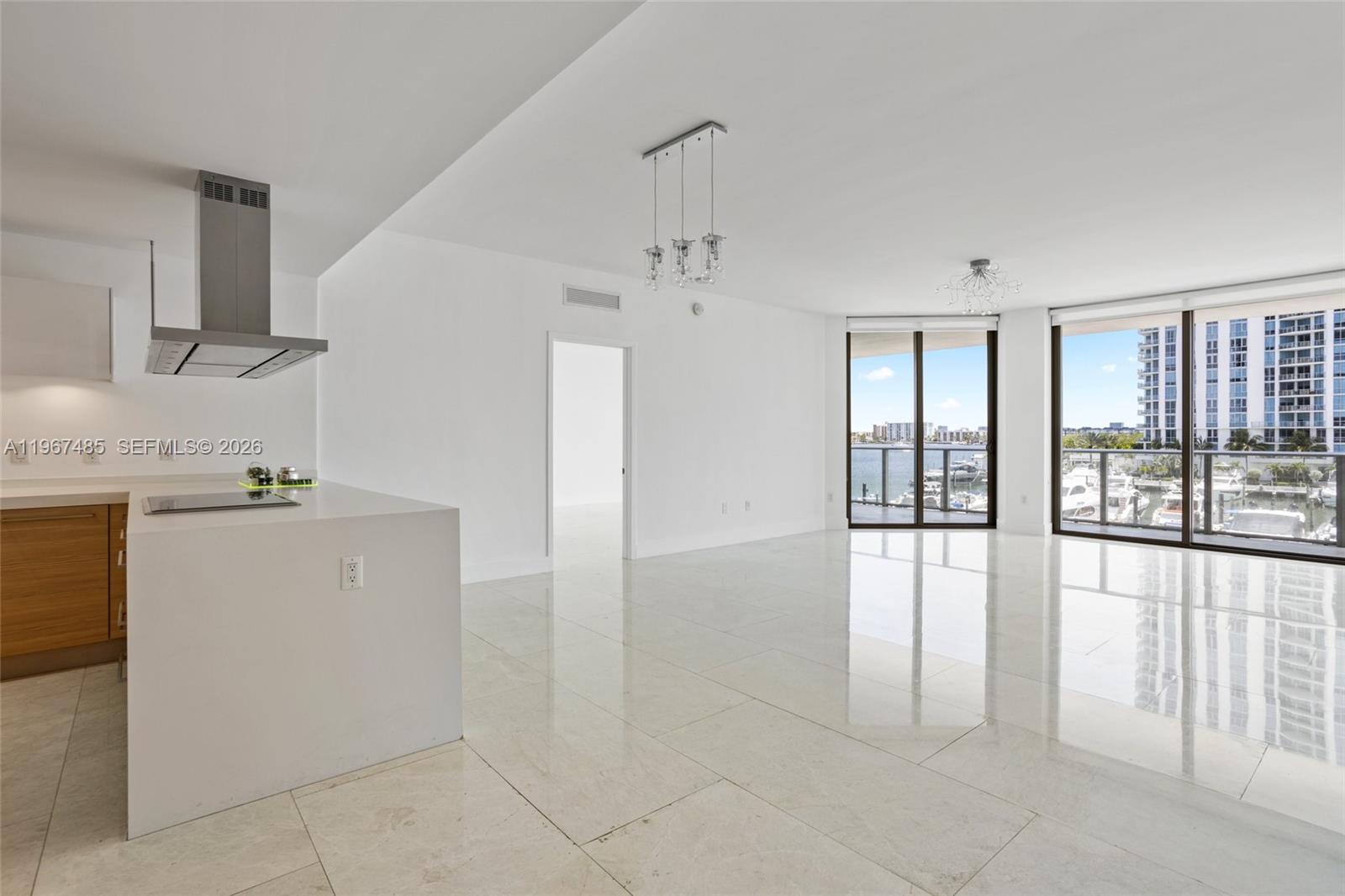 MARINA PALMS RESIDENCES N - Residential