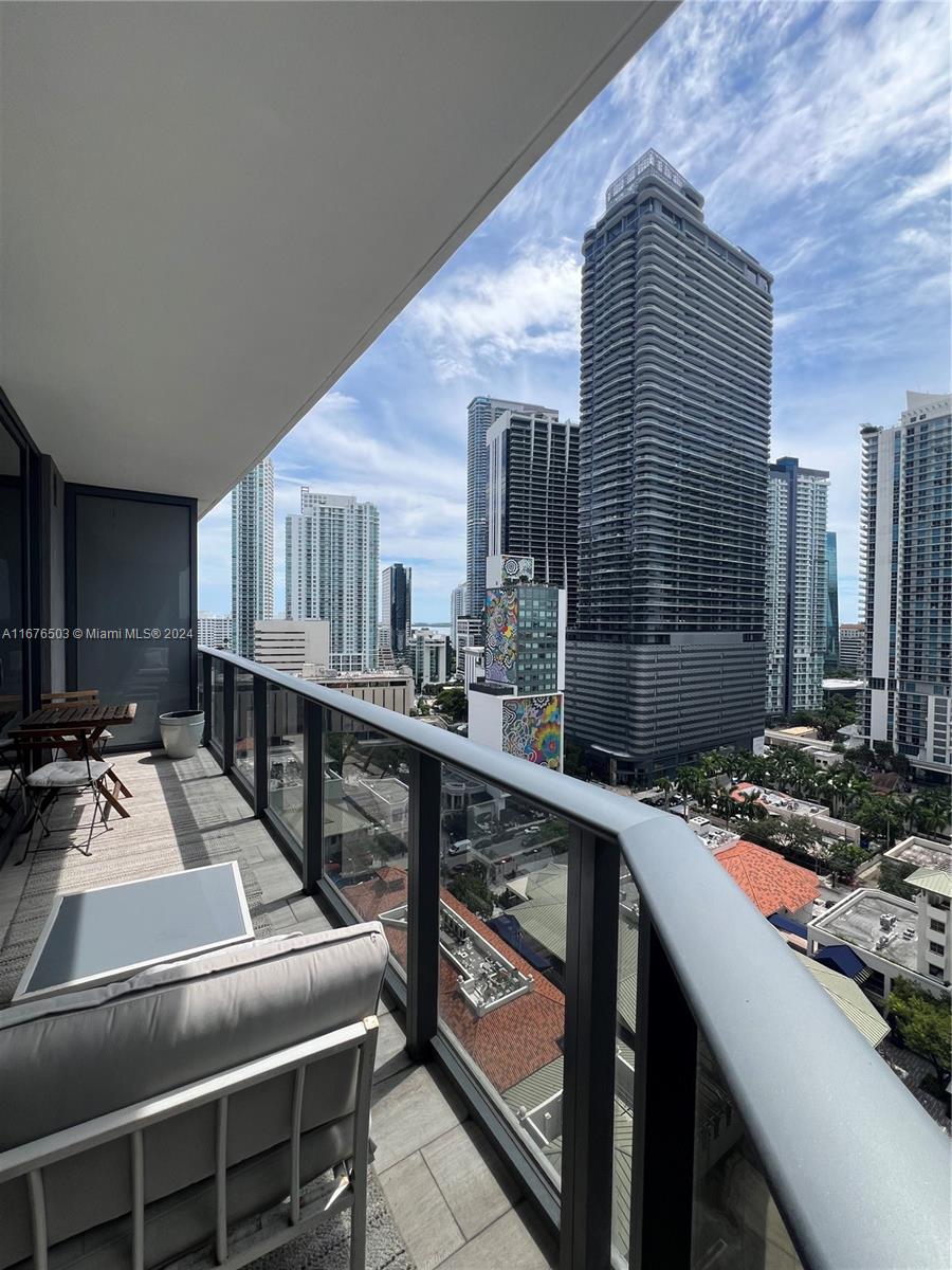 BRICKELL HEIGHTS WEST CON - Residential