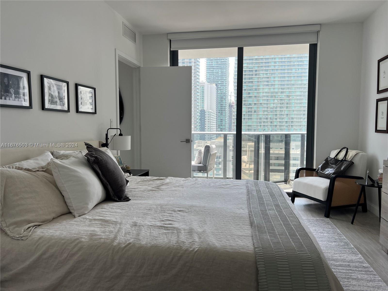 BRICKELL HEIGHTS WEST CON - Residential