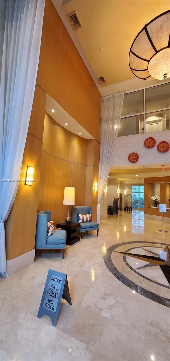 OCEAN MARINE YACHT CLUB C - Residential