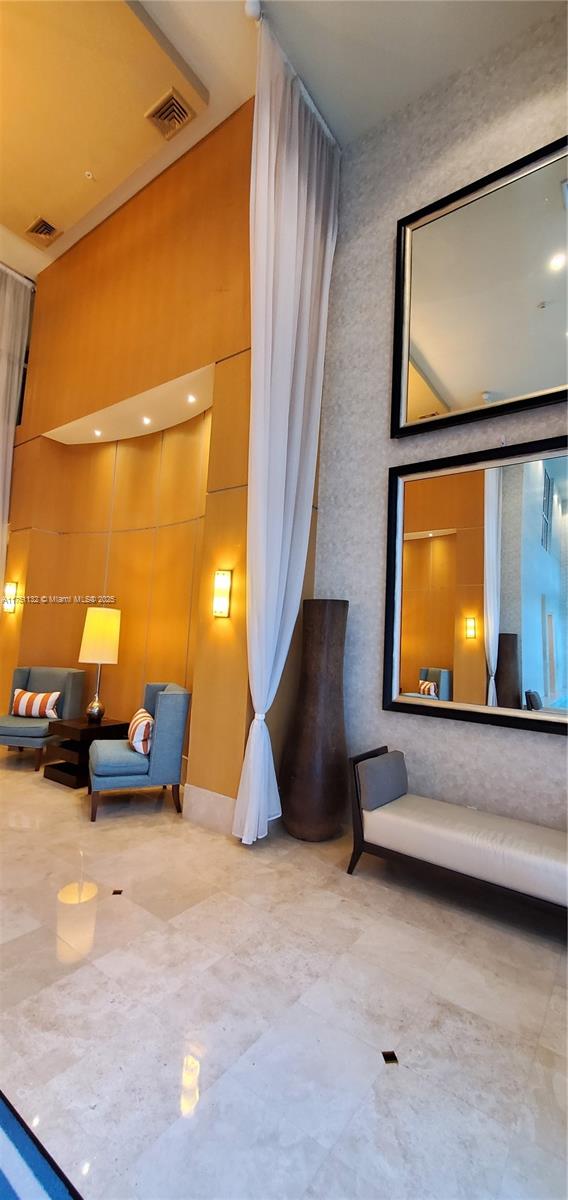 OCEAN MARINE YACHT CLUB C - Residential