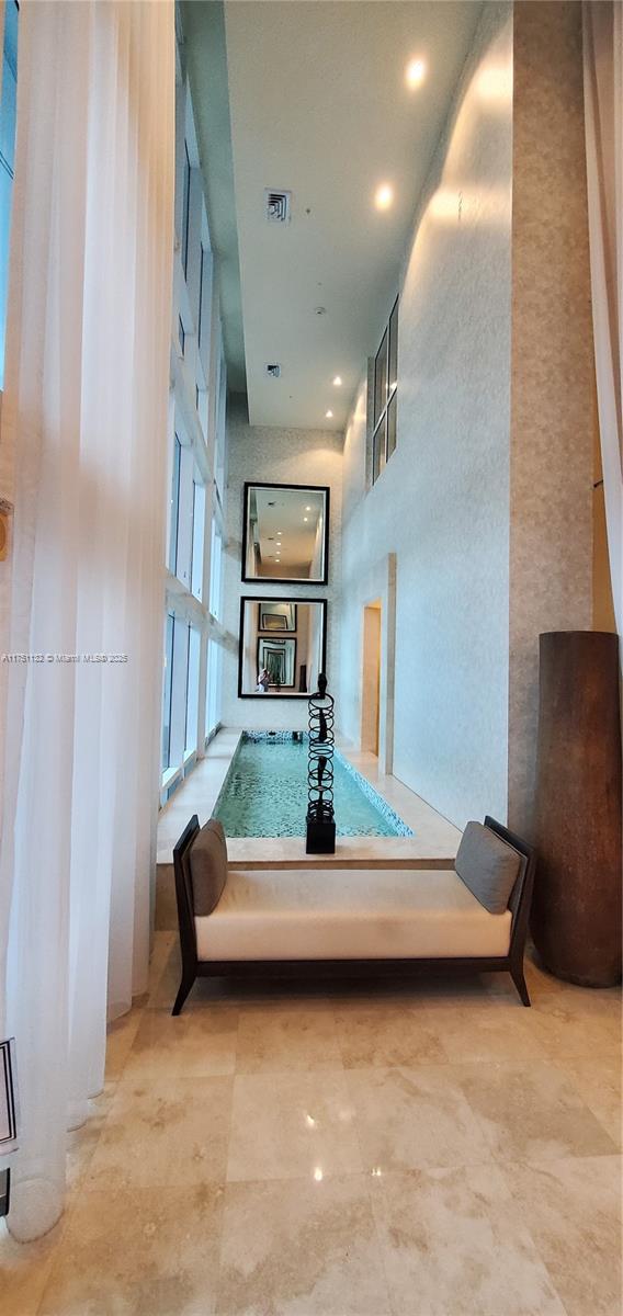 OCEAN MARINE YACHT CLUB C - Residential