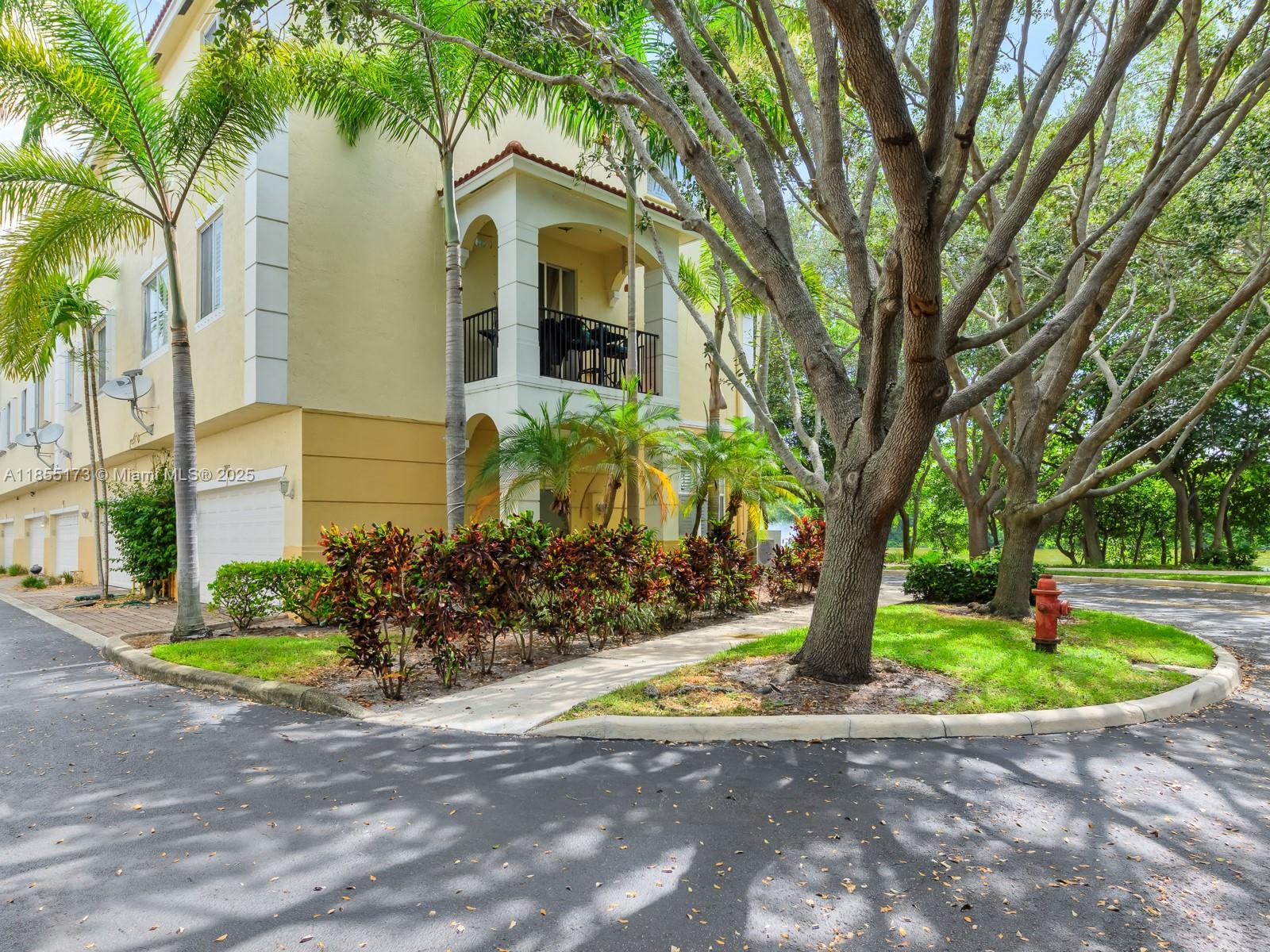 QUANTUM PARK TOWNHOMES - Residential Lease
