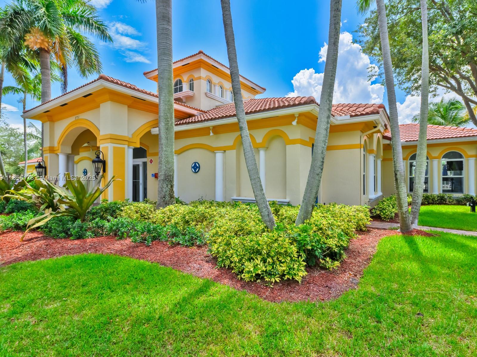 QUANTUM PARK TOWNHOMES - Residential Lease