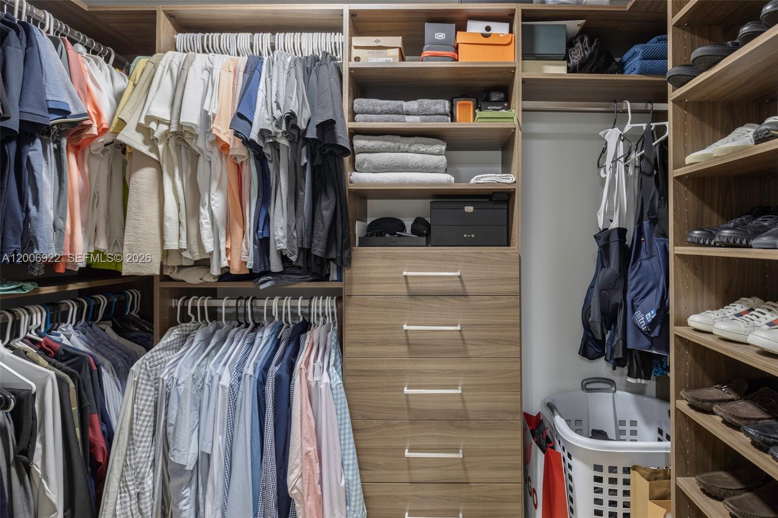 100 HIDDEN BAY CONDO - Residential