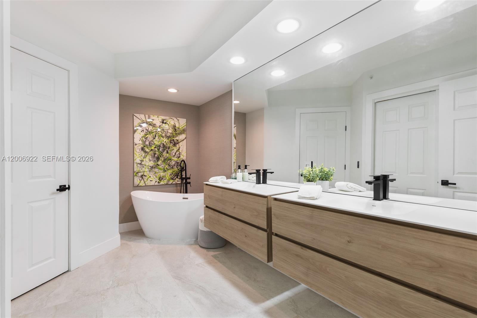 100 HIDDEN BAY CONDO - Residential