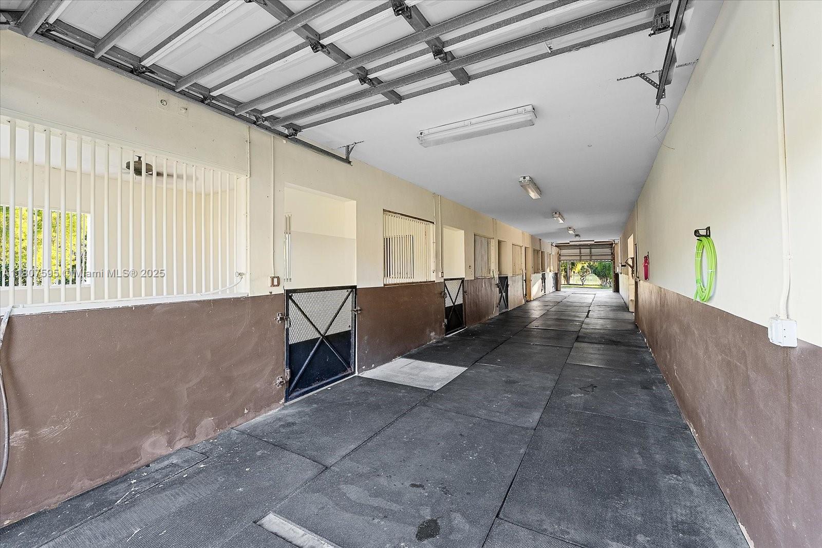 LINDBERG LANDING - Residential