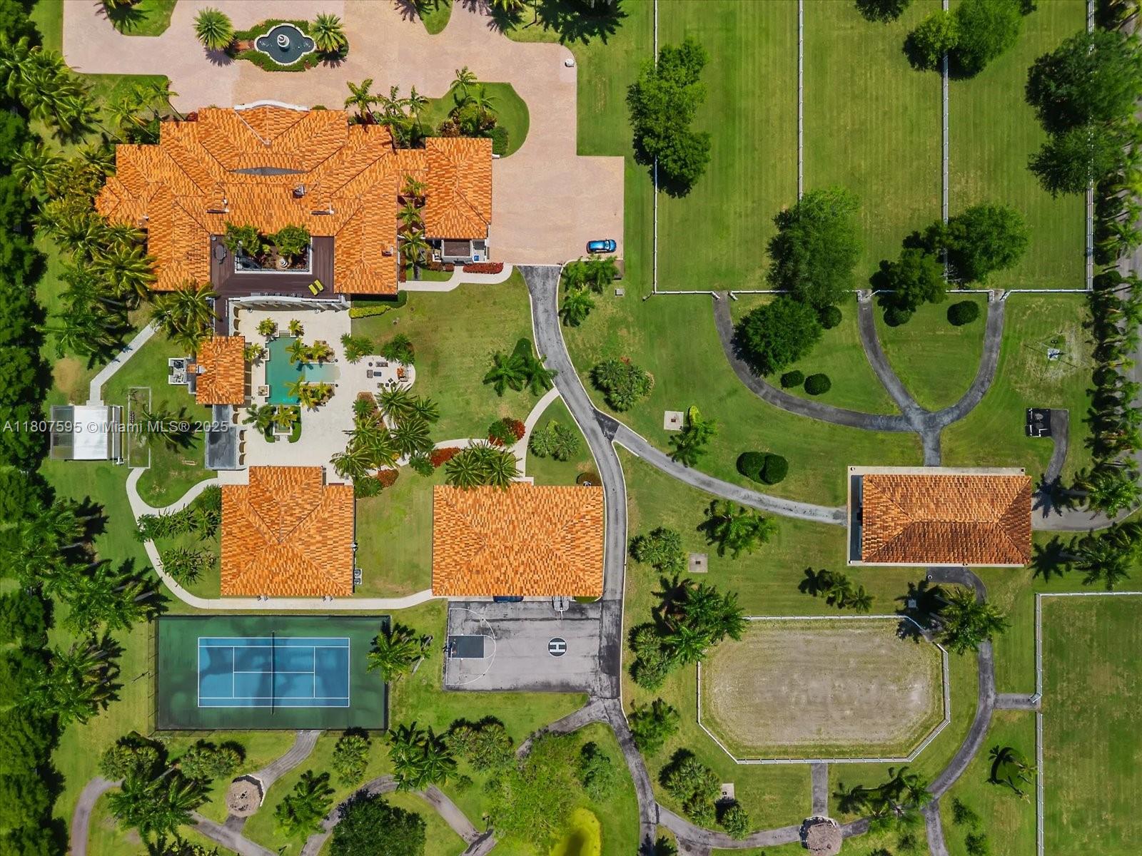 LINDBERG LANDING - Residential