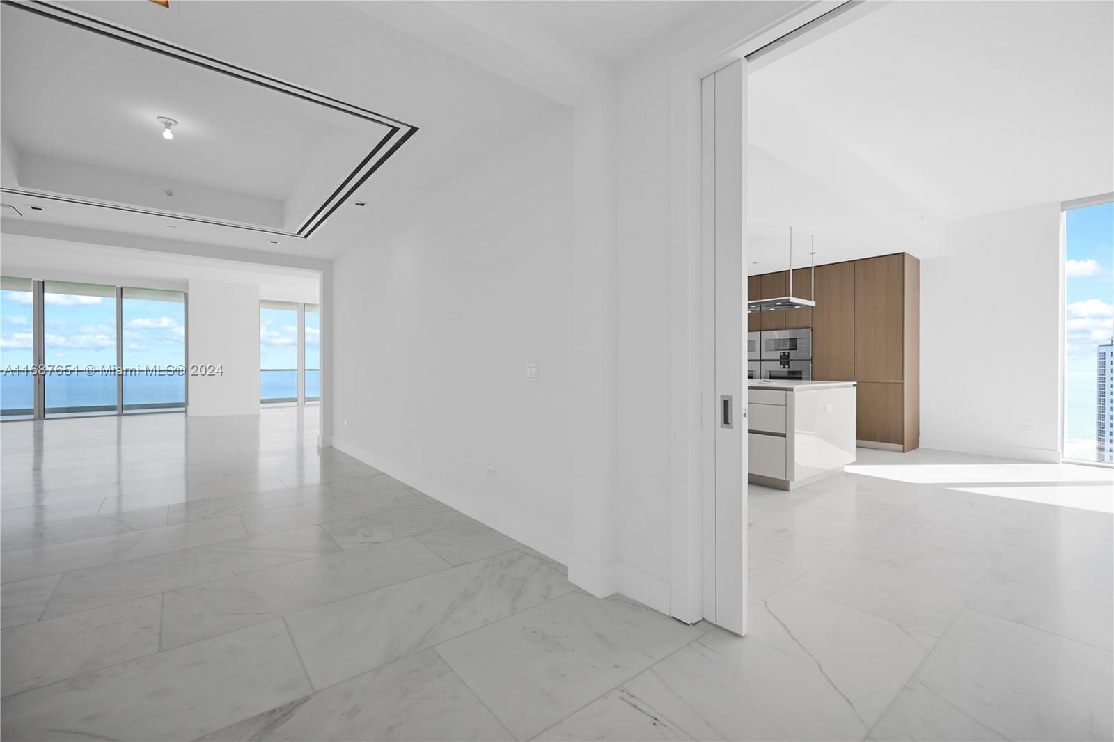 NORTH BISCAYNE BEACH AMEN - Residential