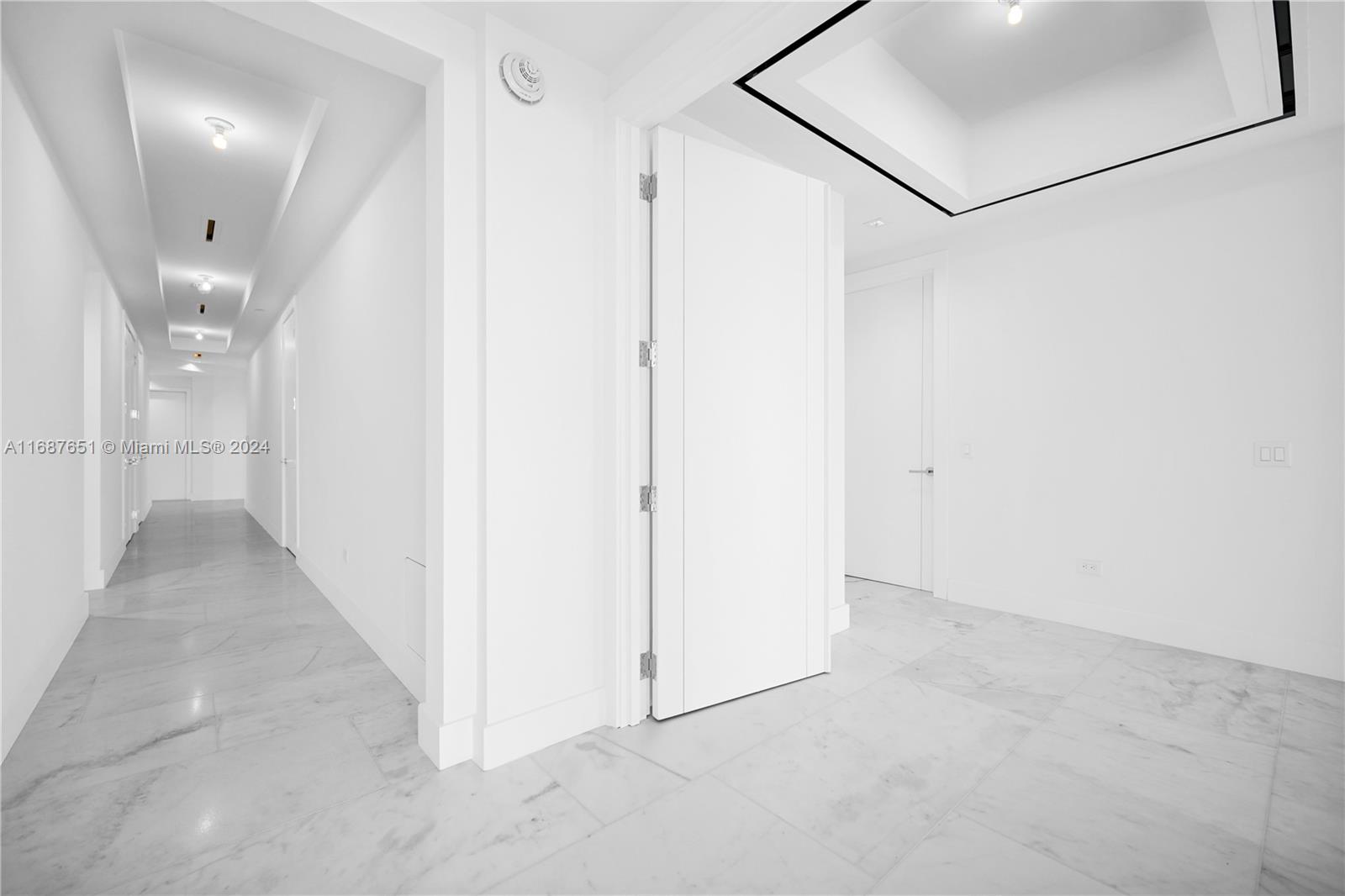 NORTH BISCAYNE BEACH AMEN - Residential