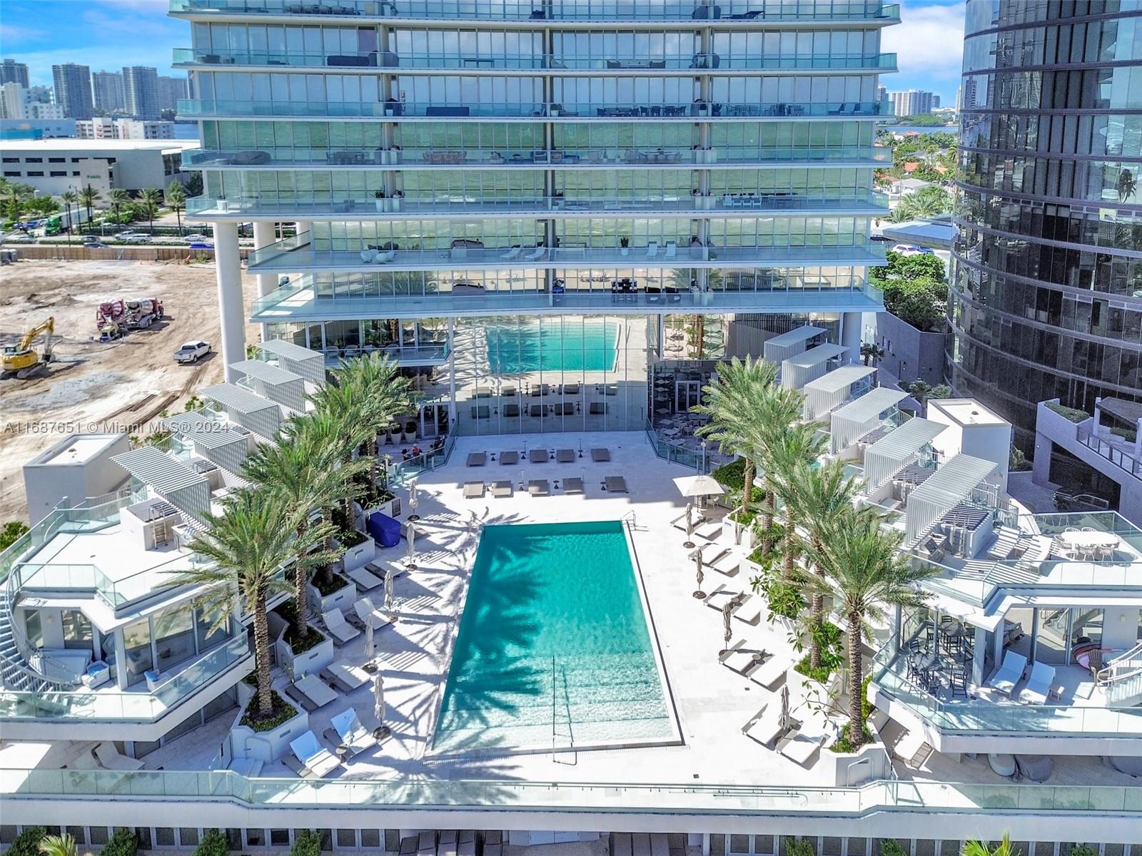 NORTH BISCAYNE BEACH AMEN - Residential