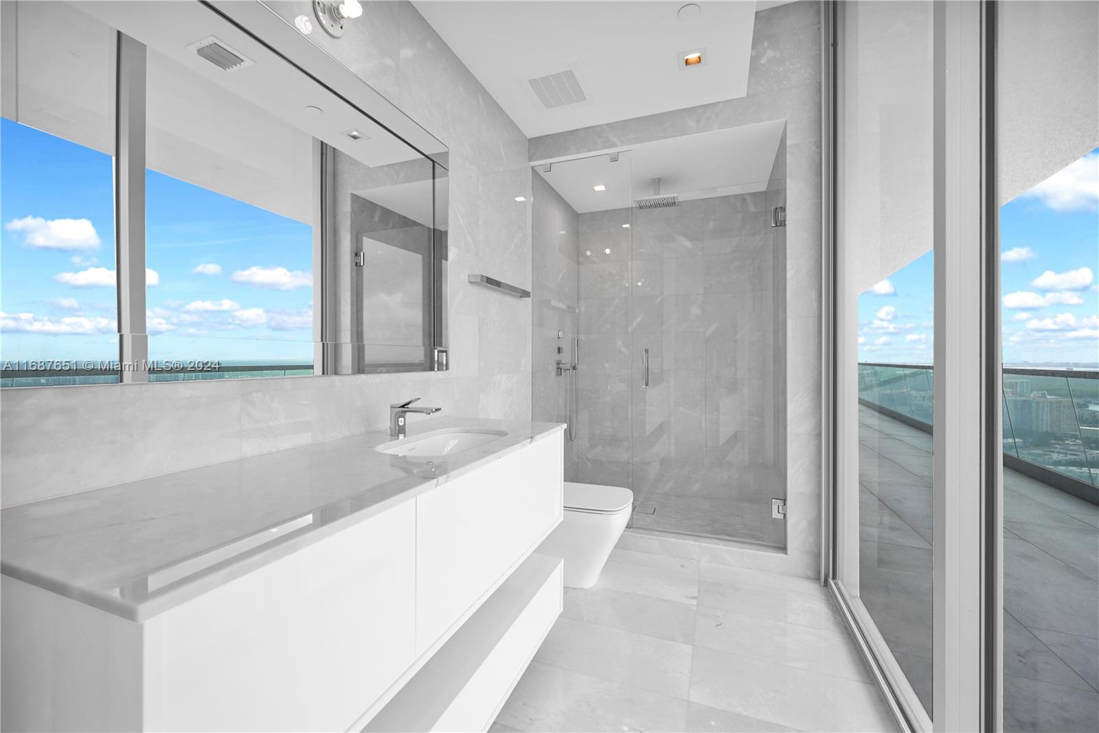 NORTH BISCAYNE BEACH AMEN - Residential