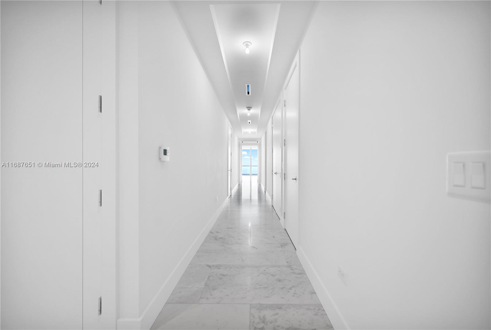 NORTH BISCAYNE BEACH AMEN - Residential