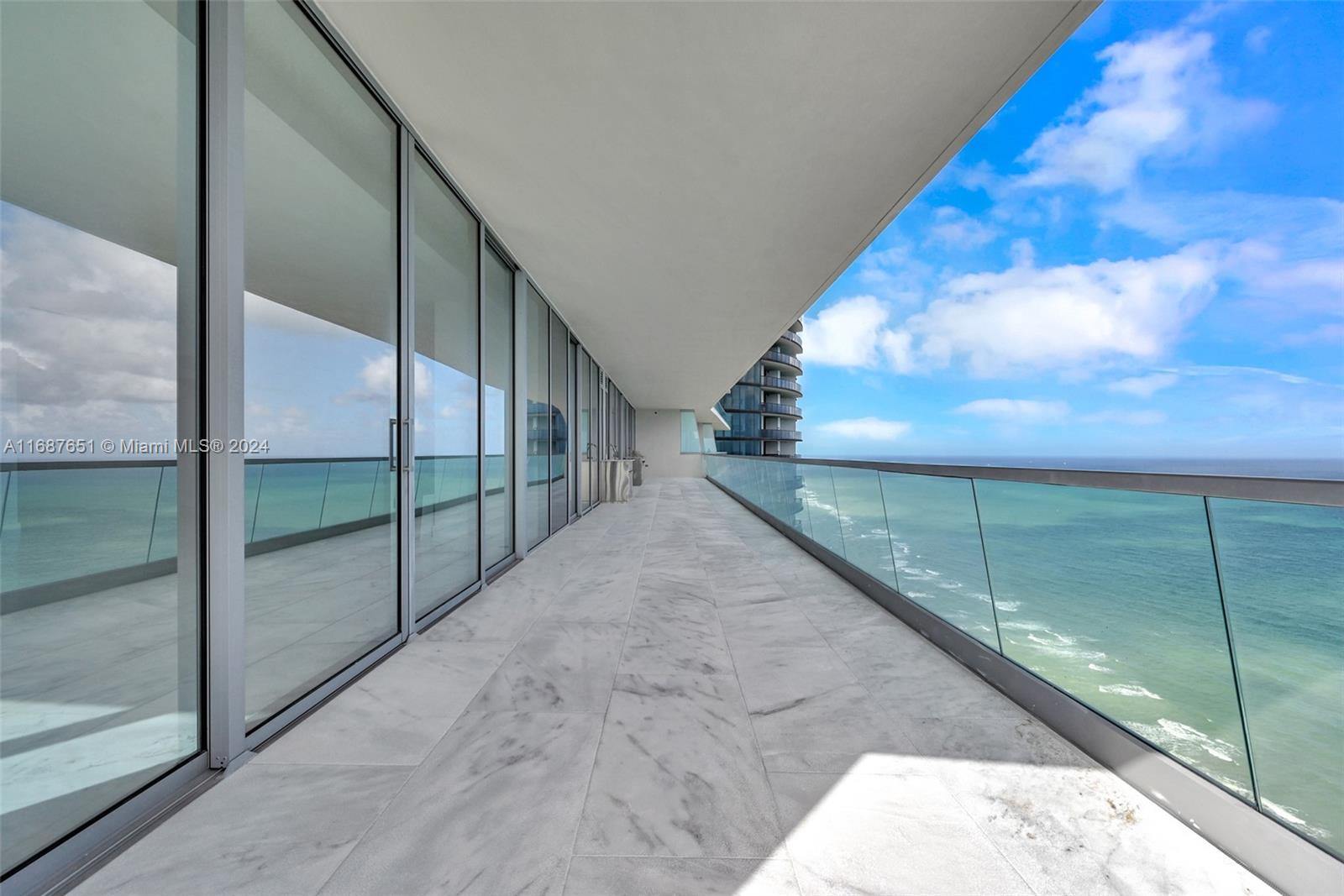 NORTH BISCAYNE BEACH AMEN - Residential