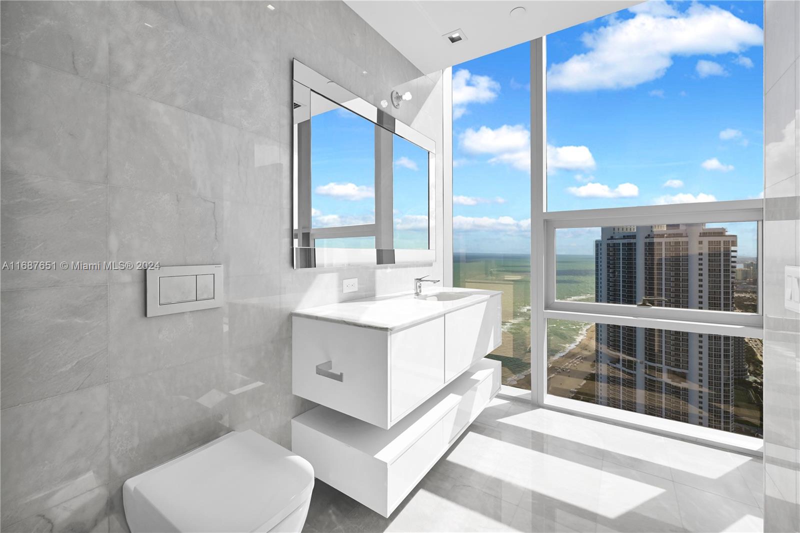 NORTH BISCAYNE BEACH AMEN - Residential