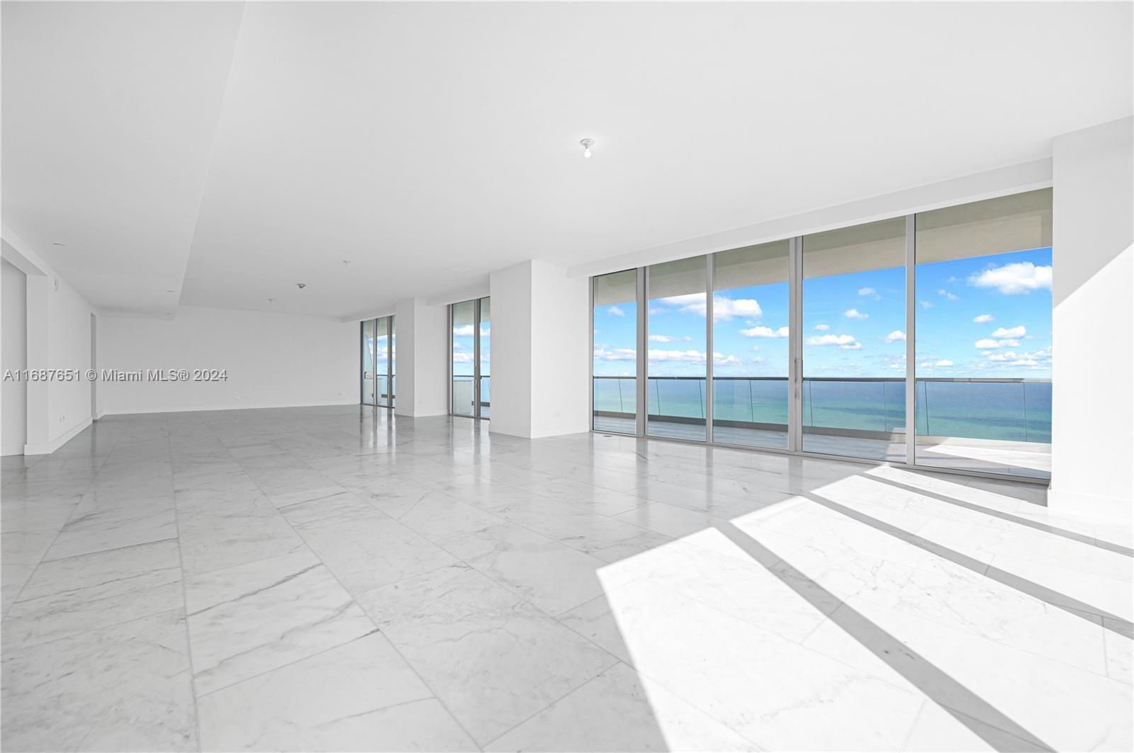 NORTH BISCAYNE BEACH AMEN - Residential