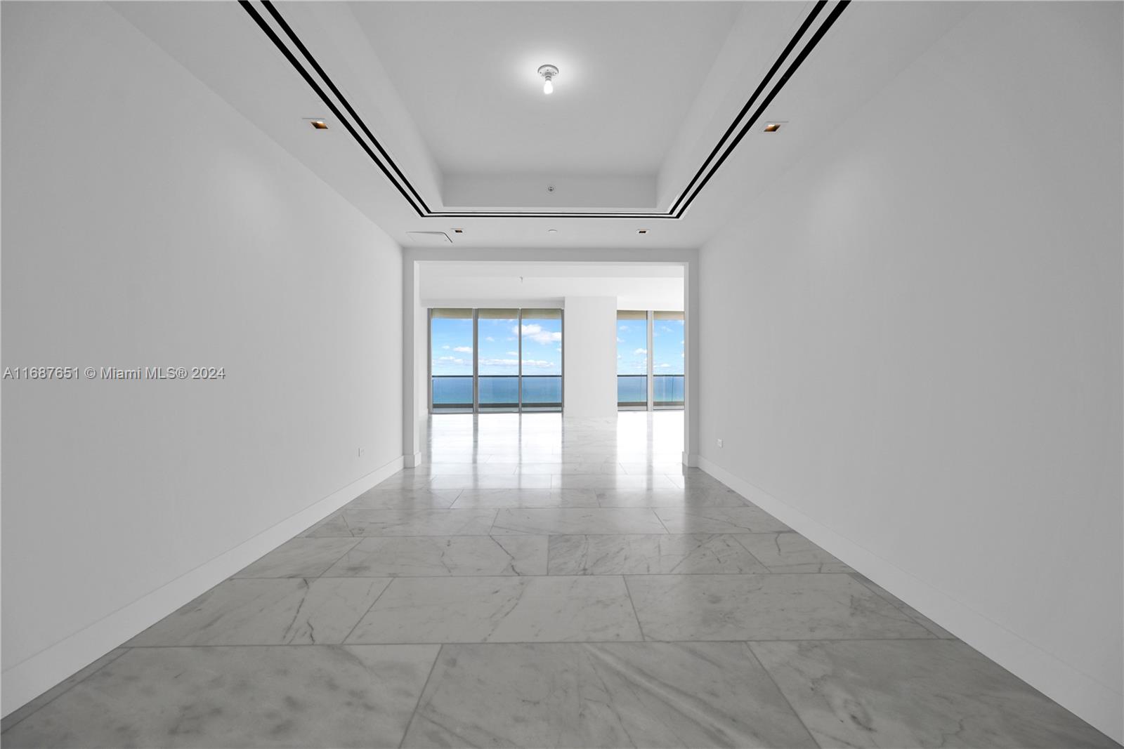 NORTH BISCAYNE BEACH AMEN - Residential