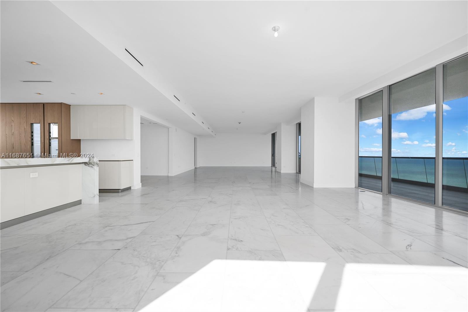 NORTH BISCAYNE BEACH AMEN - Residential