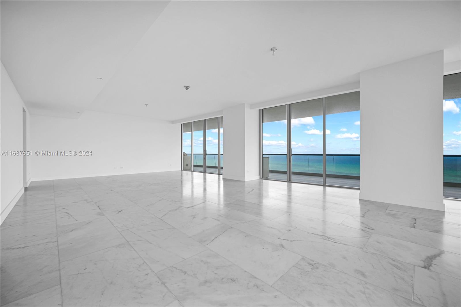 NORTH BISCAYNE BEACH AMEN - Residential