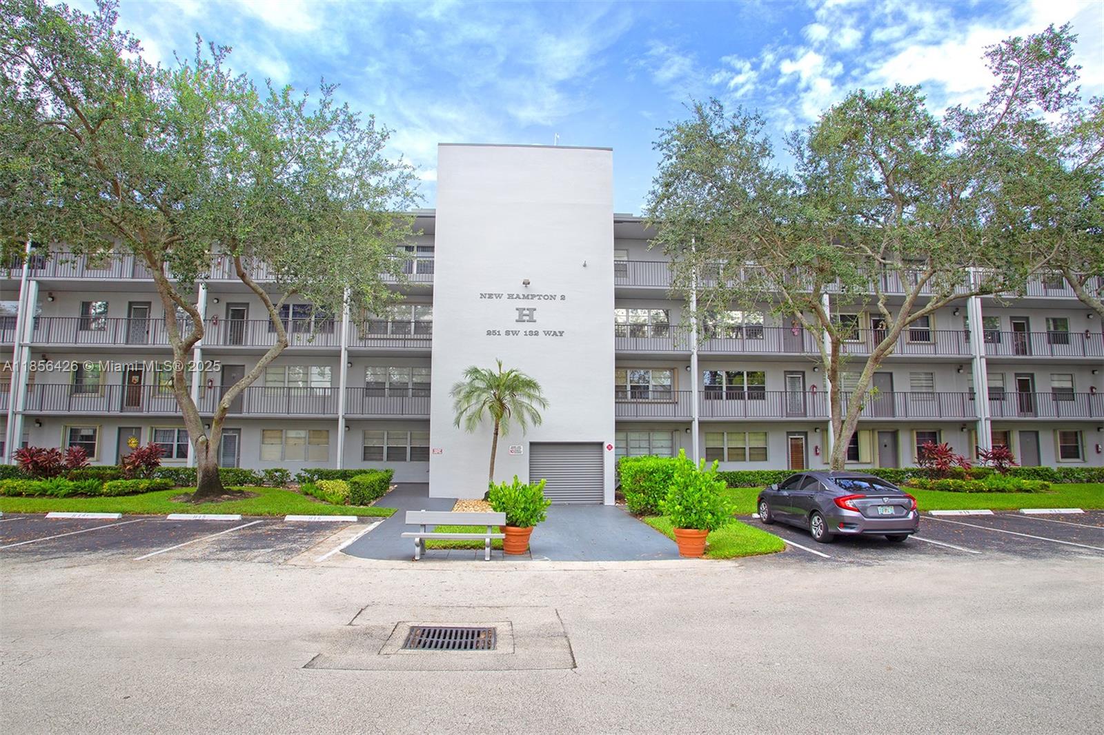 NEW HAMPTON AT CENTURY VI - Residential