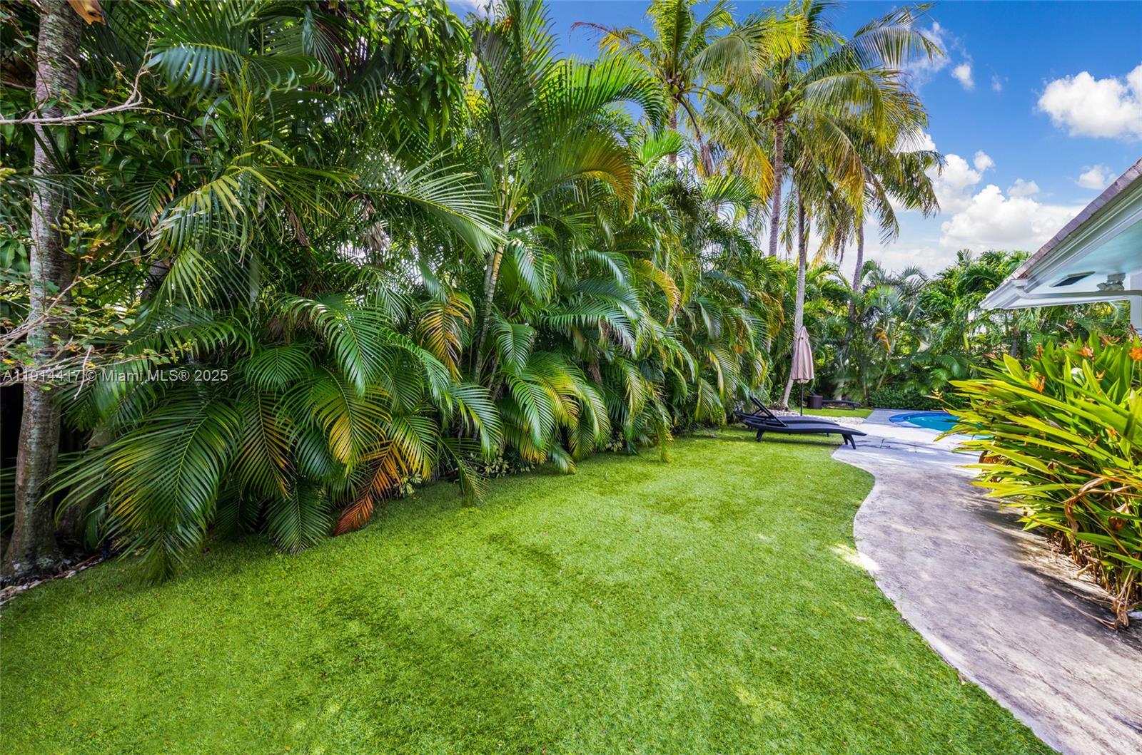 IMPERIAL POINT 2 SEC - Residential