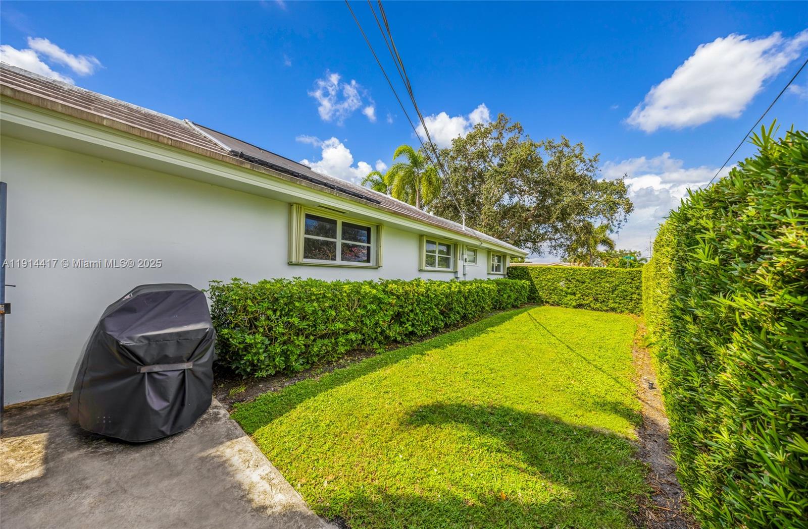 IMPERIAL POINT 2 SEC - Residential