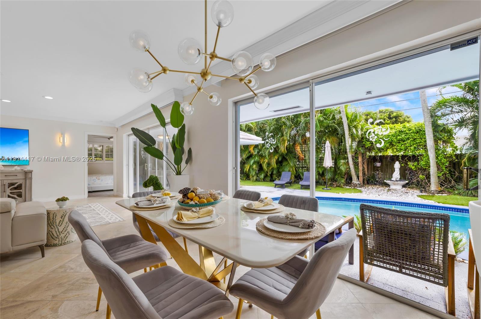 IMPERIAL POINT 2 SEC - Residential