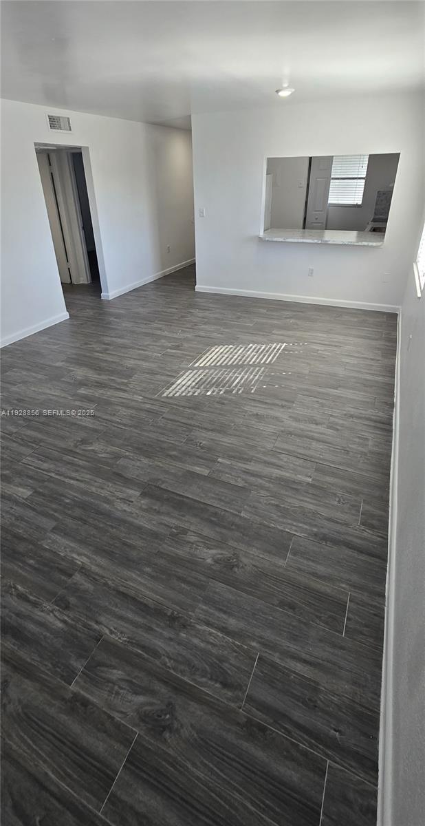 A A DOOLEY SUB - Residential Lease