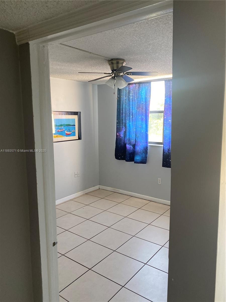 *PEPPERMILL KENDALL WEST - Residential Lease