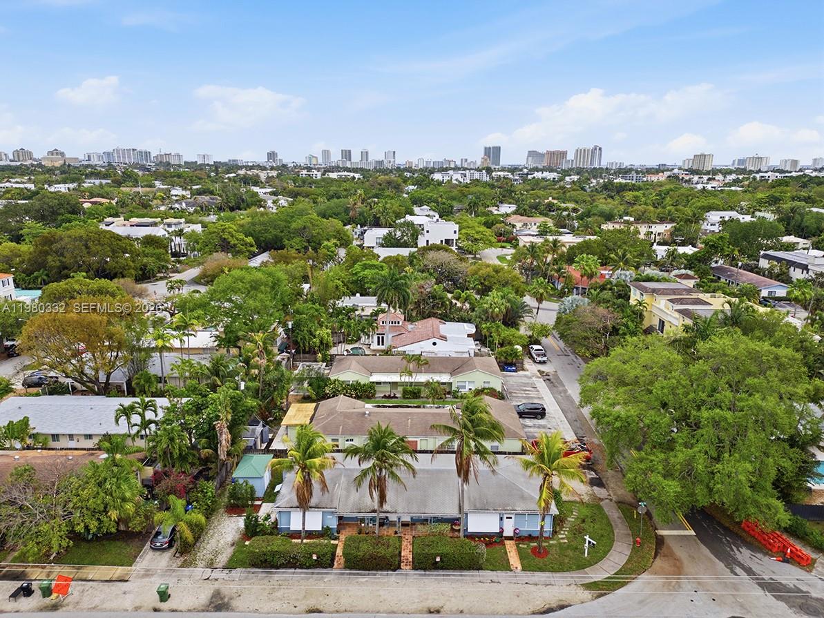 LAS OLAS PARK CORR PLAT - Residential Income
