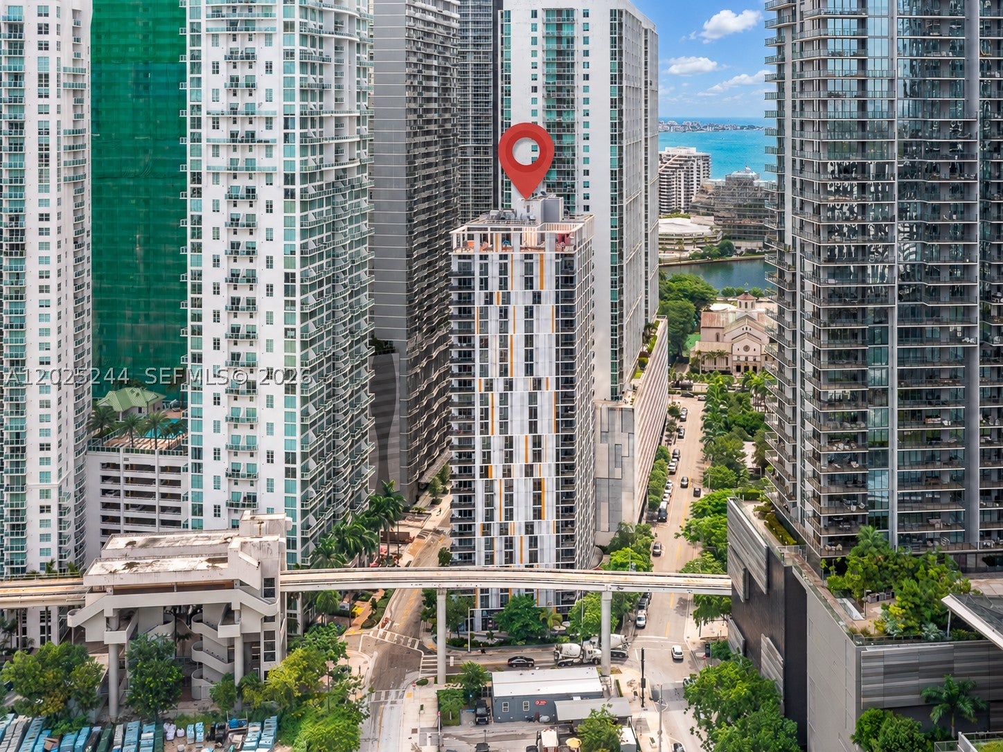 31 SE 6th St 2506