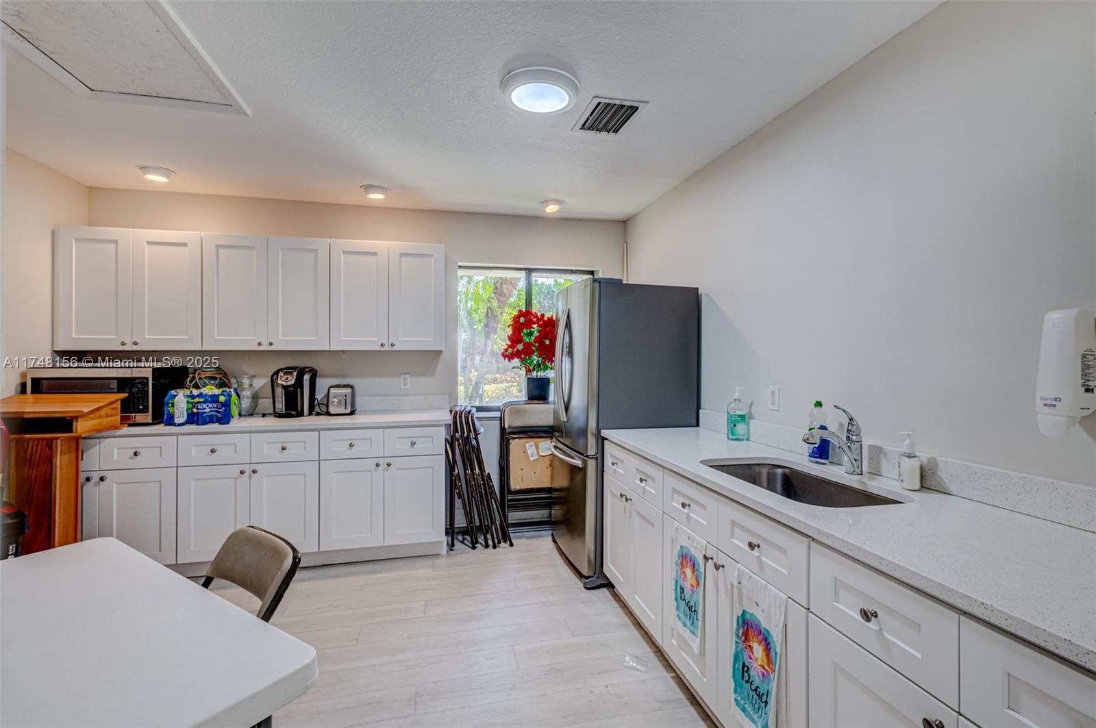 SEA OATS OF JUNO BEACH CO - Residential Lease