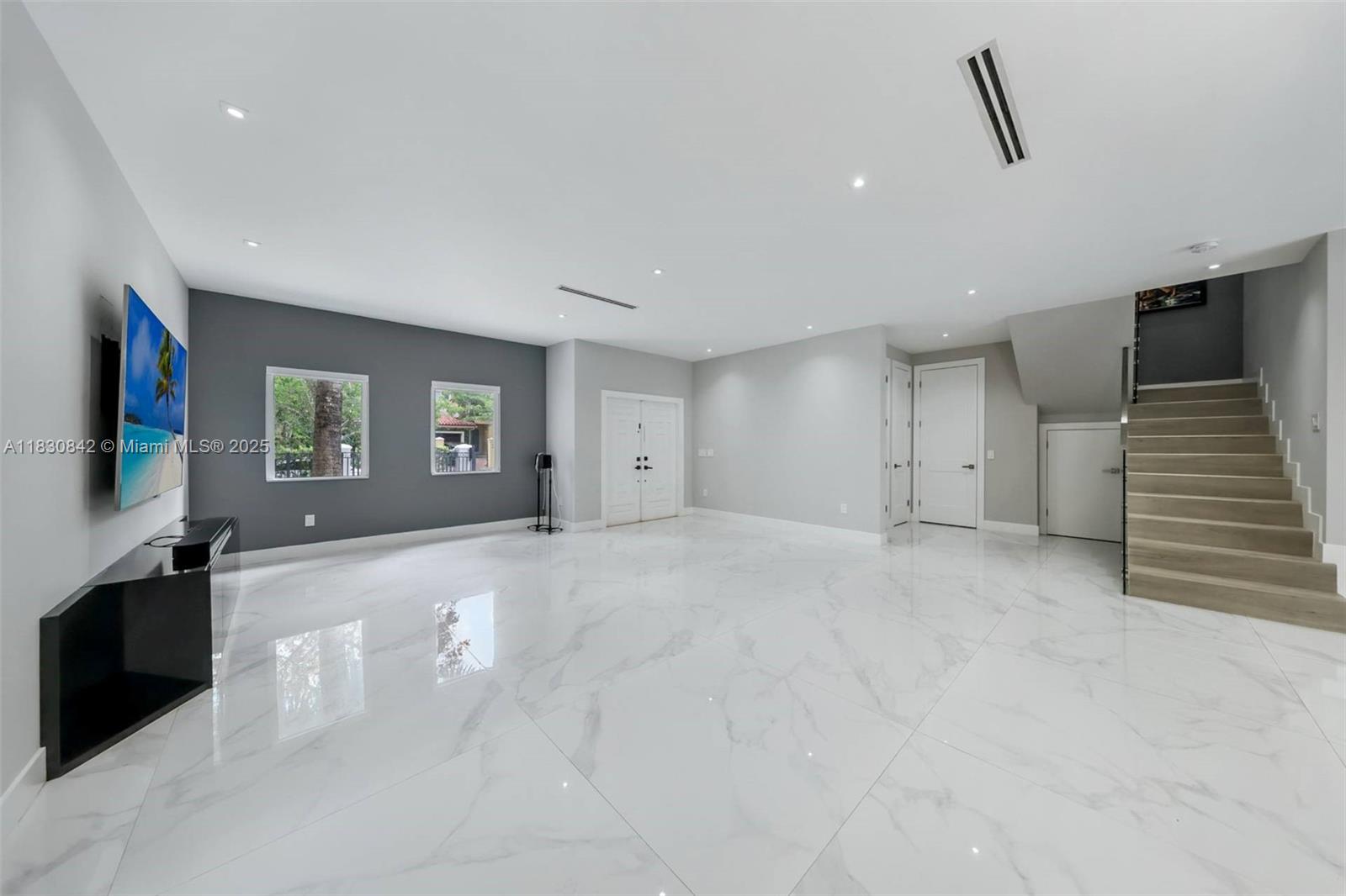 3182 Lamb Court 3182