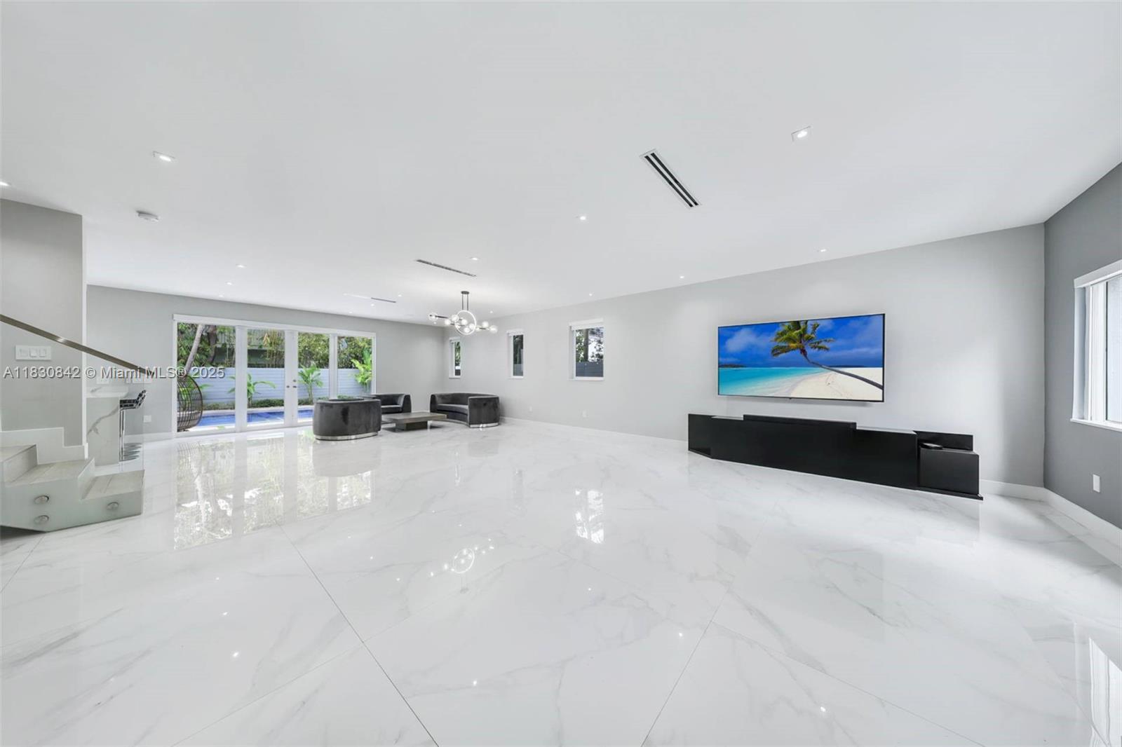 3182 Lamb Court 3182