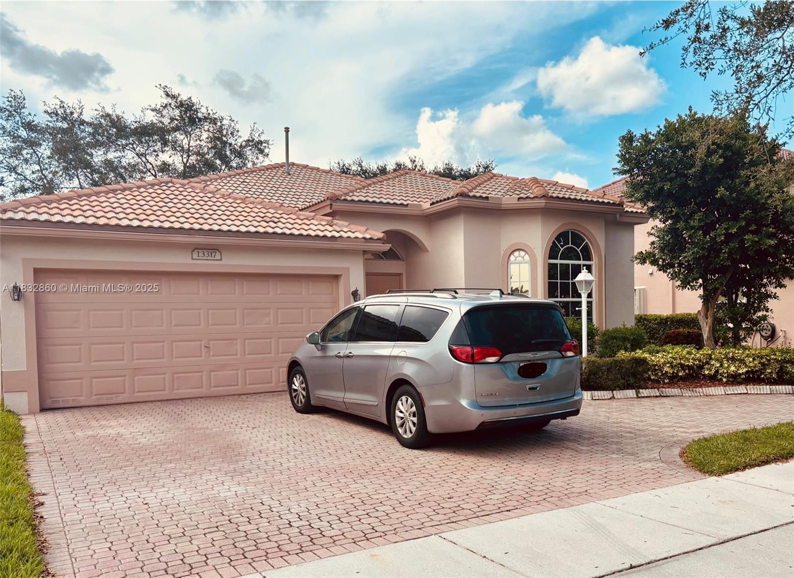 13317 NW 15th Ct