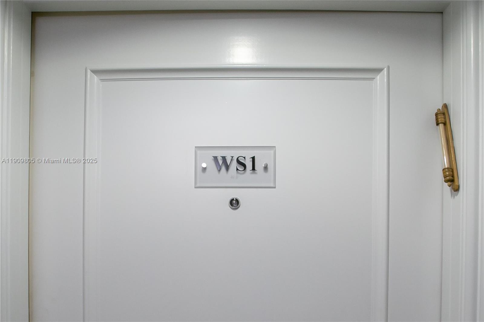 3000 ISL BLVD WILLIAMS IS - Residential