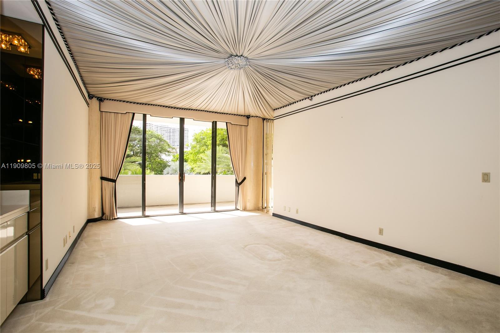 3000 ISL BLVD WILLIAMS IS - Residential