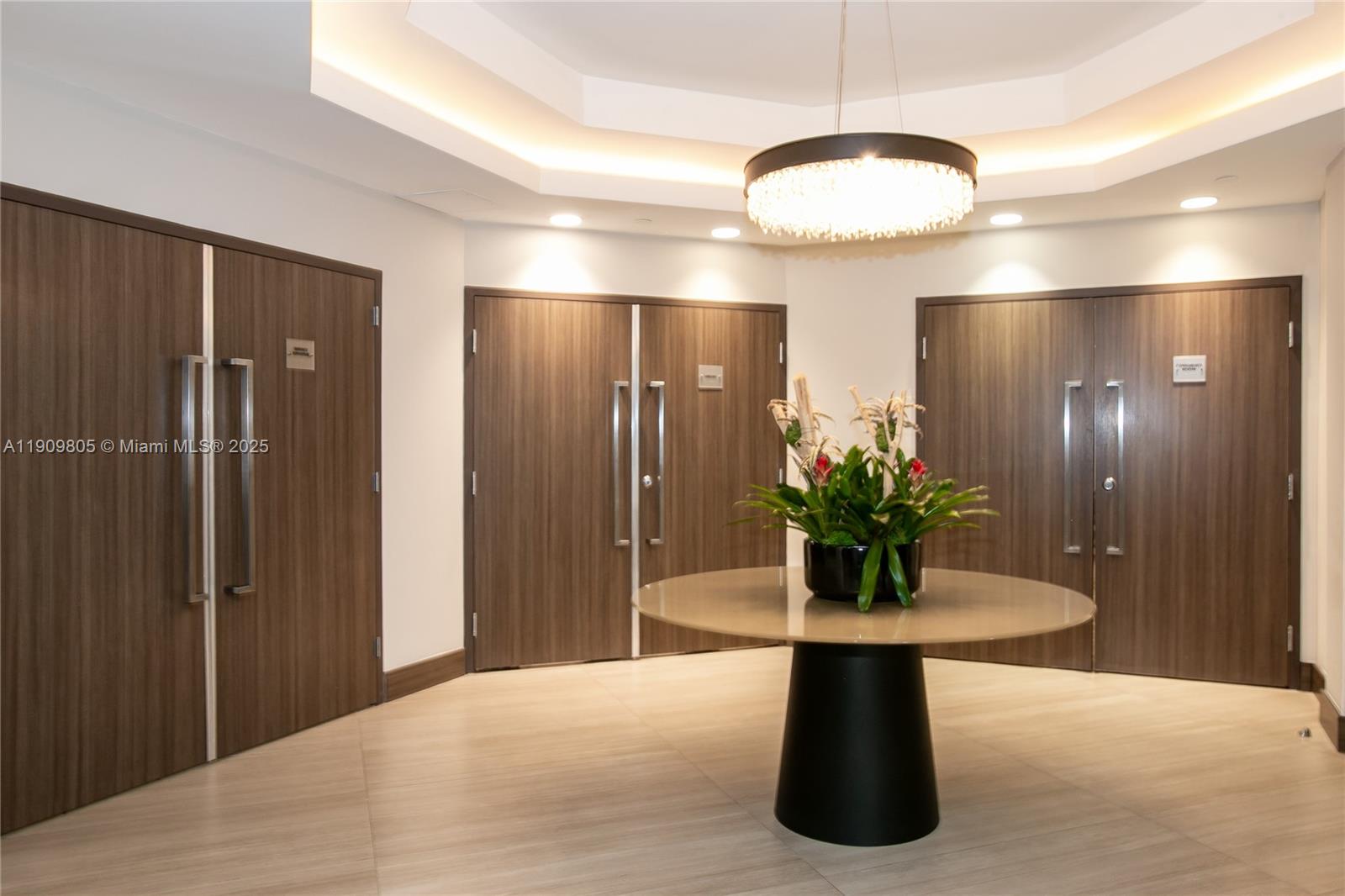 3000 ISL BLVD WILLIAMS IS - Residential