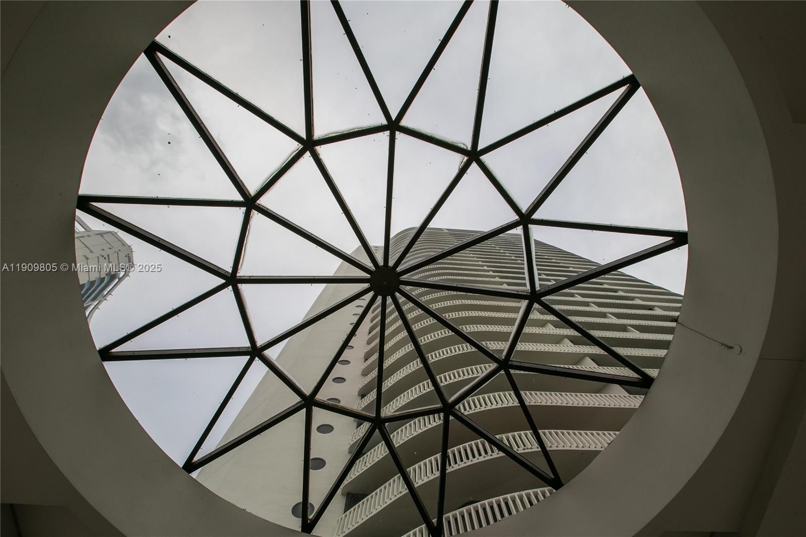 3000 ISL BLVD WILLIAMS IS - Residential