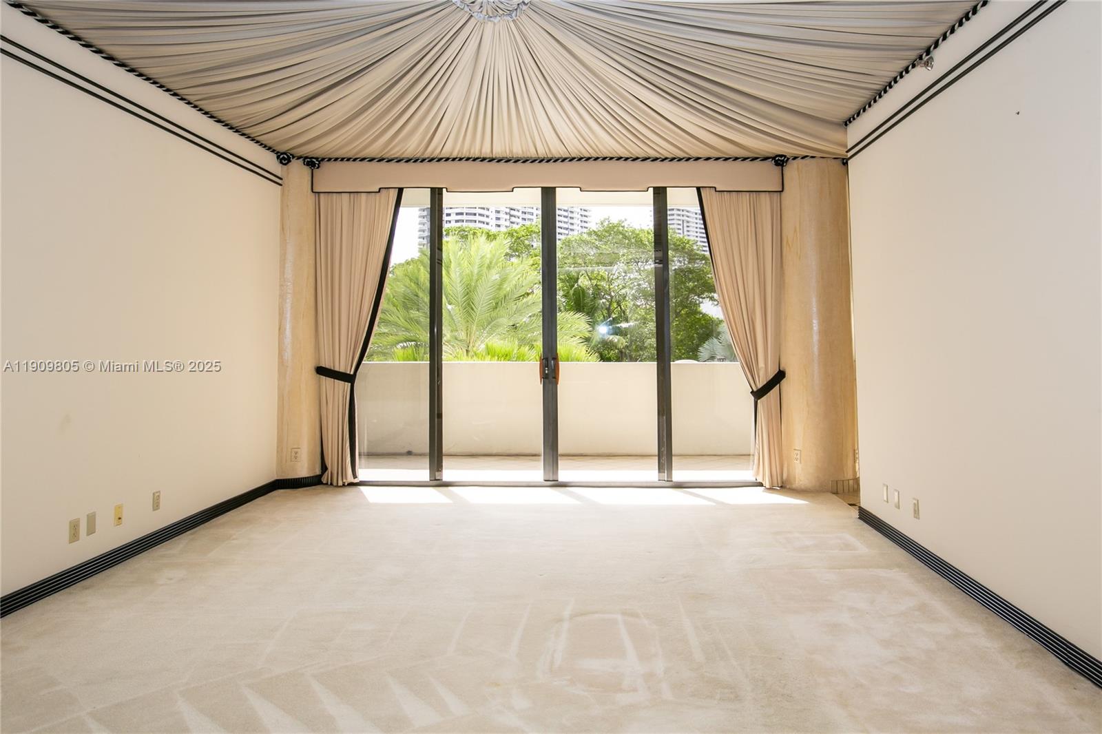 3000 ISL BLVD WILLIAMS IS - Residential