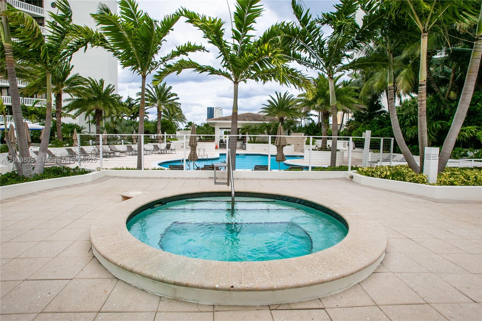 3000 ISL BLVD WILLIAMS IS - Residential