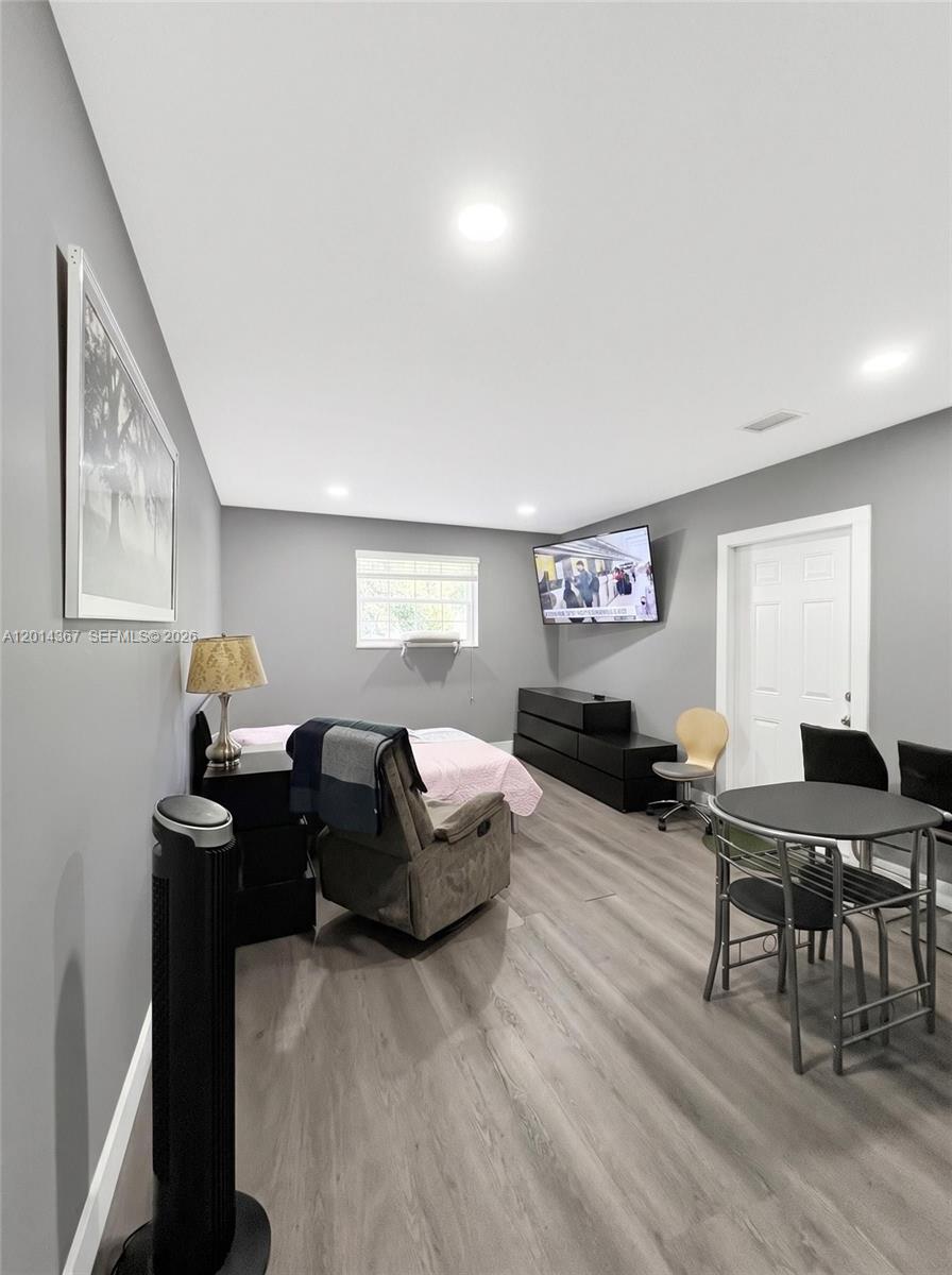 CAROL CITY 4TH ADDN - Residential