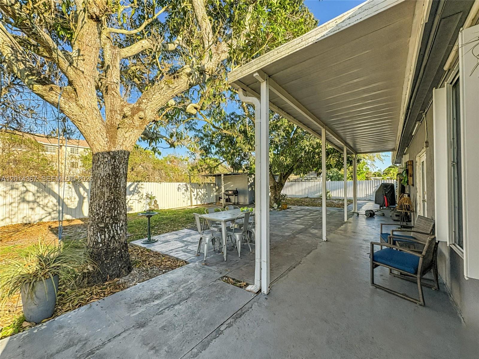 CAROL CITY 4TH ADDN - Residential