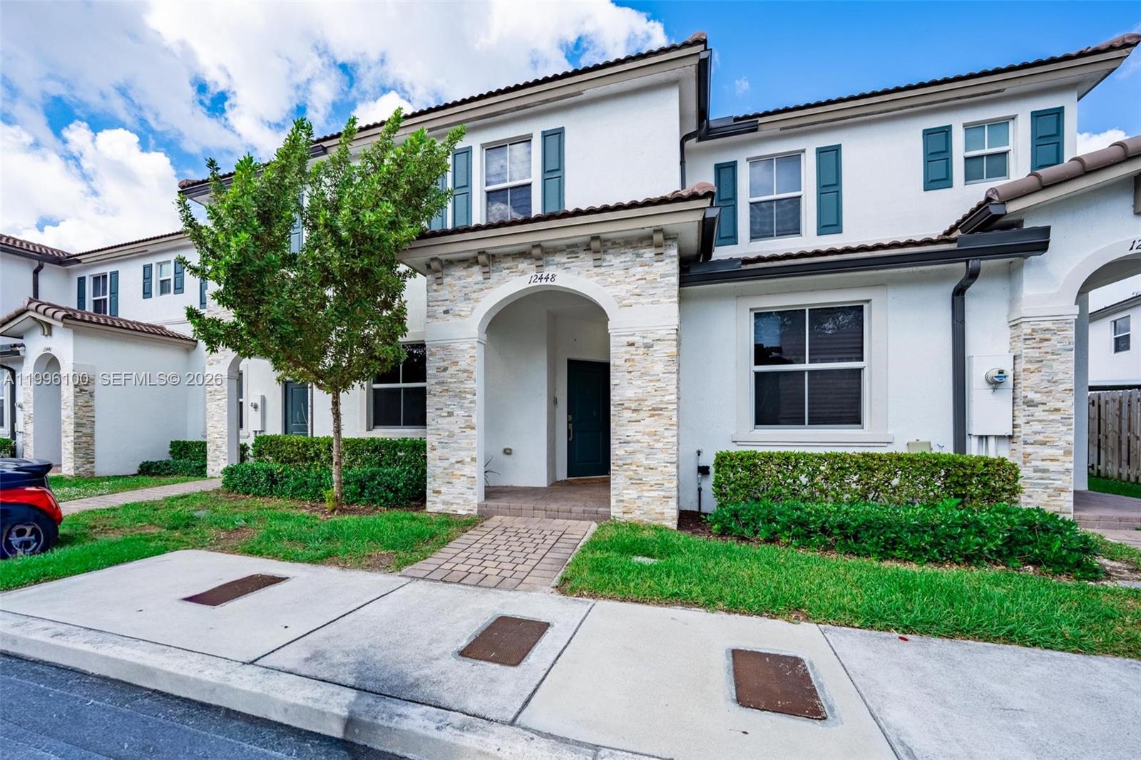 GOLF PARK SEC 1 - Residential