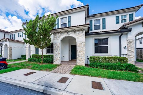 12448 NW 23rd Ct Miami FL 33167